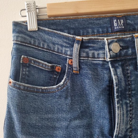 Gap High-Rise Cigarette Jeans in US4 / 27 - Regular length - Classic Blue - Picture 4 of 4